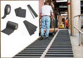 Antiscivolo 3M Safety Walk general purpose 25 mm x 18,2 m colore nero confezione da 4 rotoli