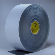 Urethane Resilent Rollstock 3M SJ6208 114 mm x 33 m - colore nero - 3,2 mm - adesivo tipo R25