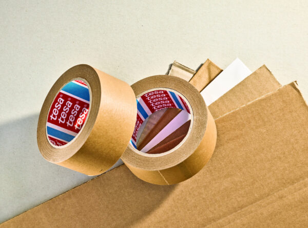 Nastro da imballaggio premium high adhesion tesa 4313 PV12 supporto di carta certificato FSC formato mm 50 x 50 m - immagine 8